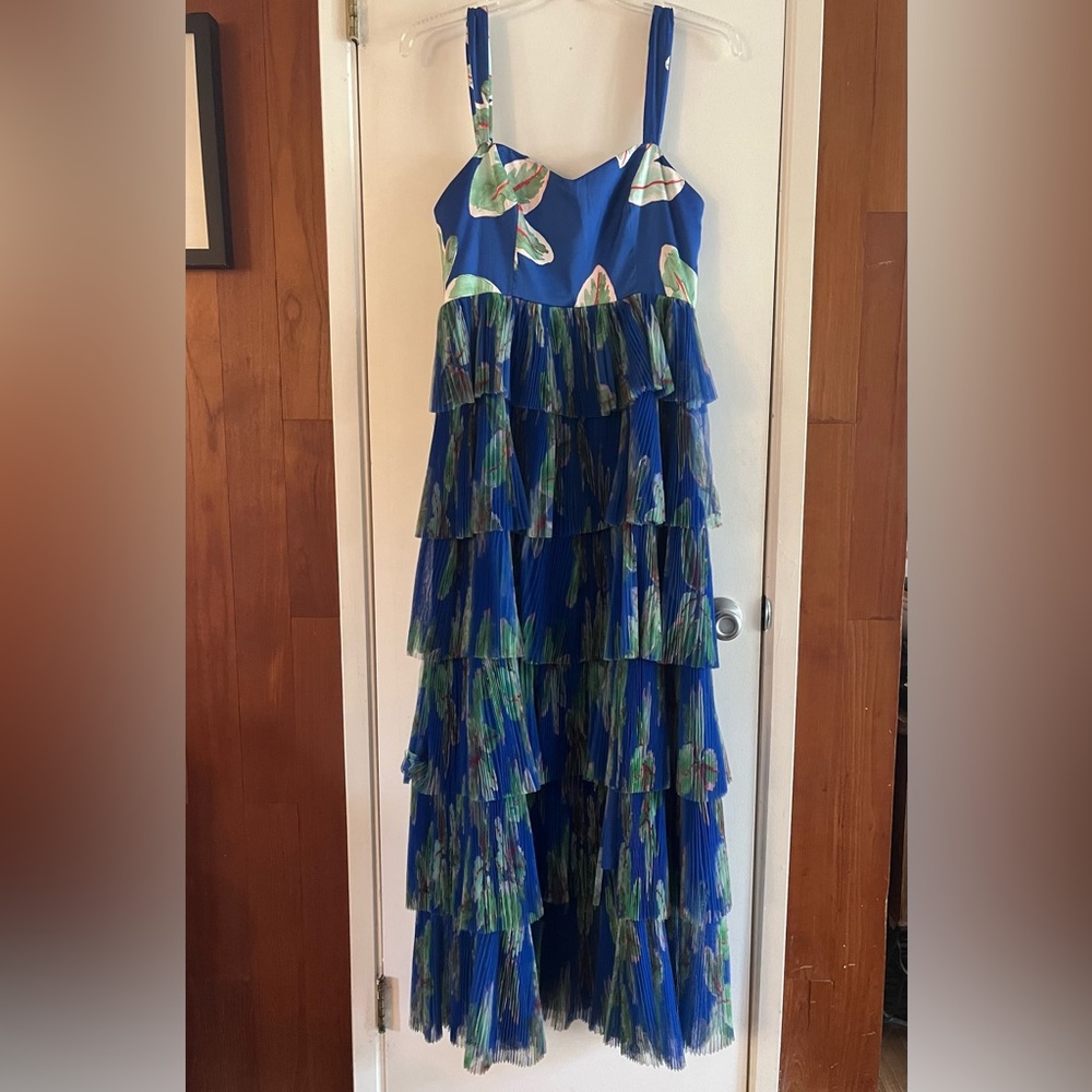 Hutch Mariah Sleeveless Tiered Dress in Coastal Bliss - Picture 2 of 10